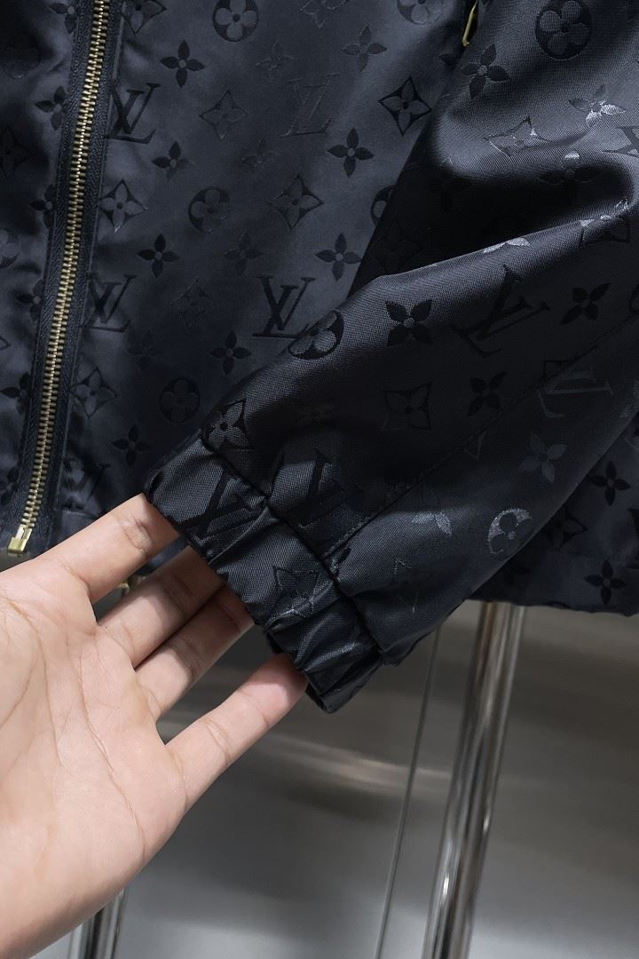 Louis Vuitton Outwear